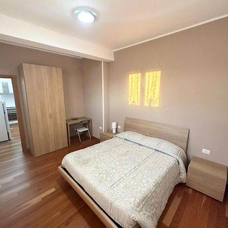 Lincoln B&B Caserta Exterior foto