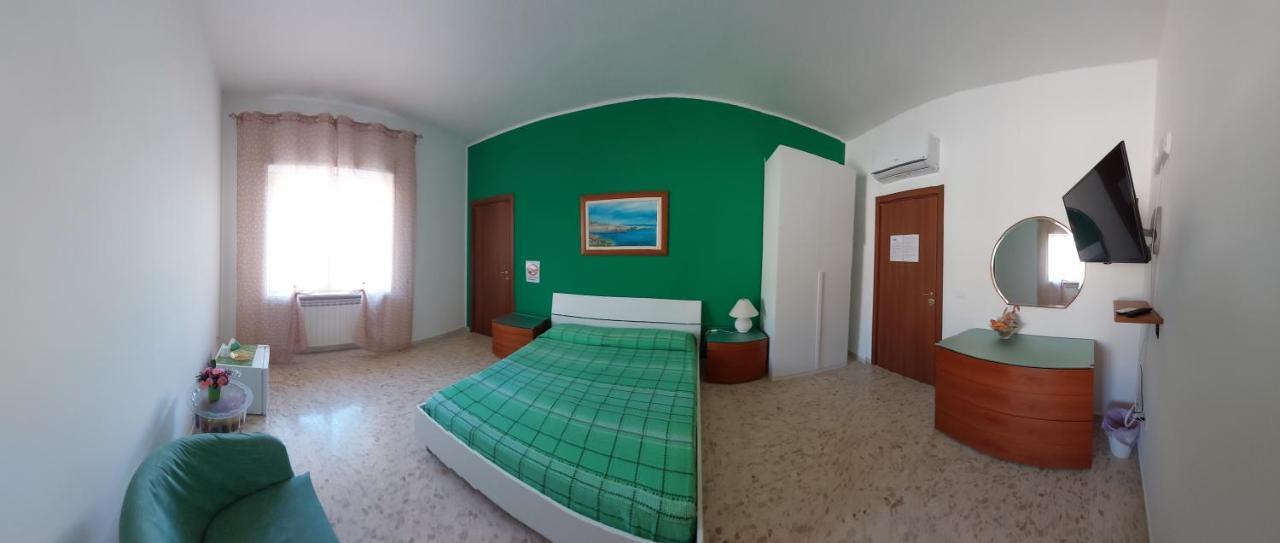 Lincoln B&B Caserta Exterior foto